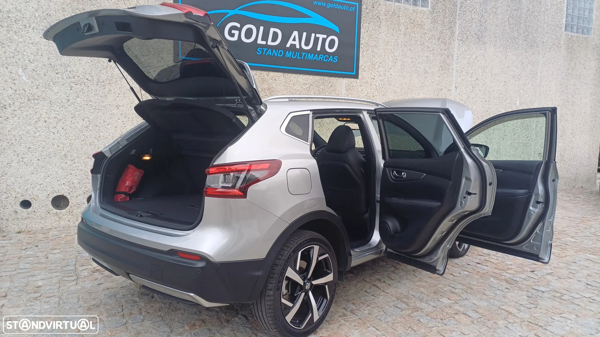 Nissan Qashqai 1.6 dCi Tekna Premium - 8