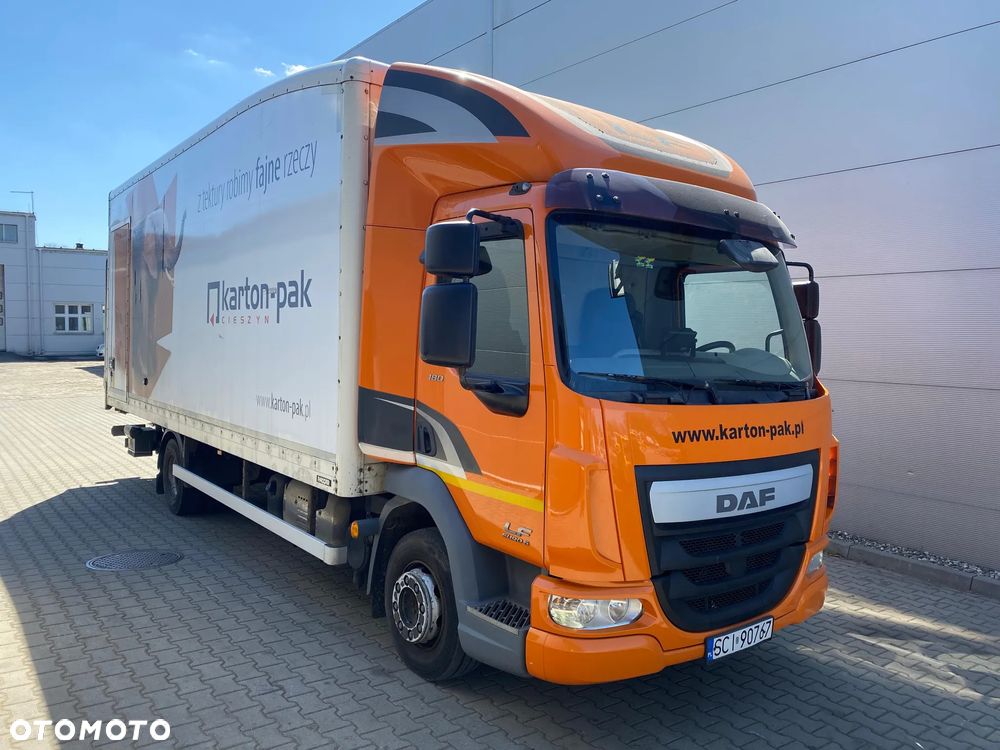 DAF LF 180 FA KONTENER Z WINDĄ - 12