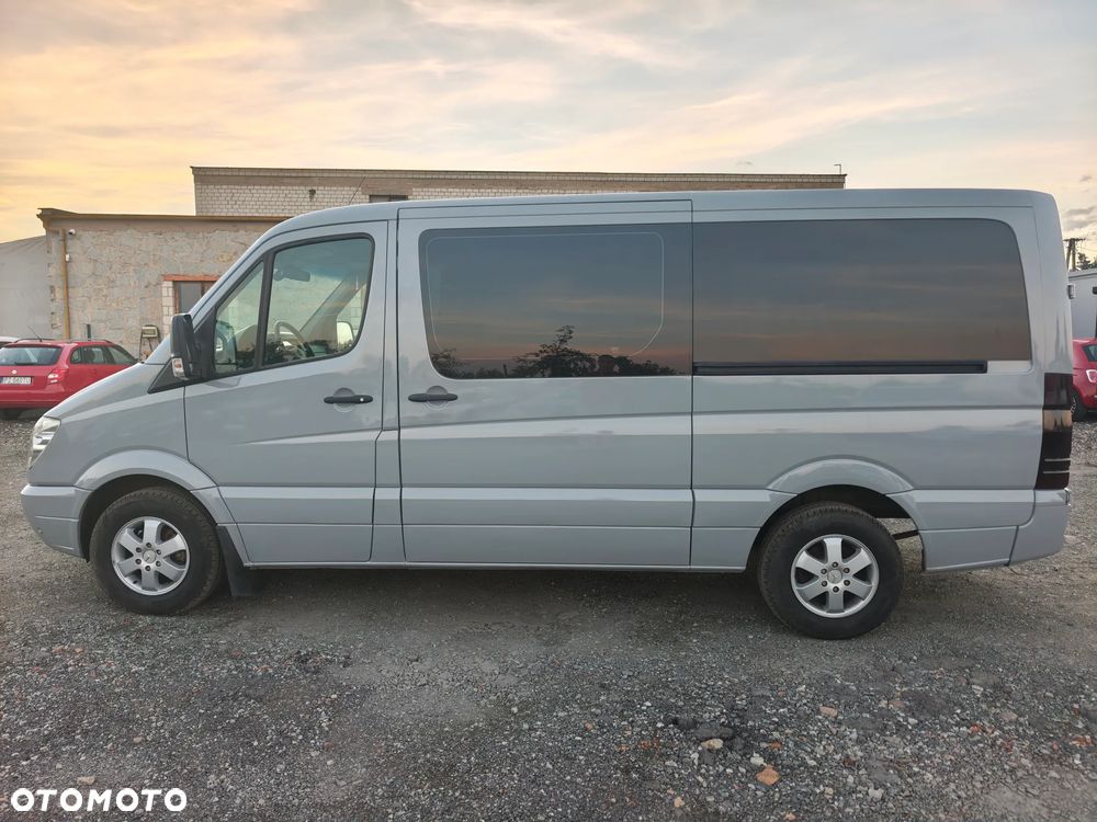 Mercedes-Benz Sprinter - 2