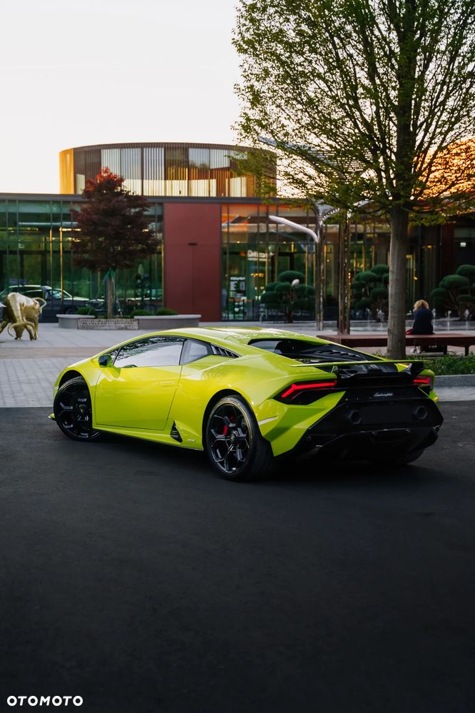 Lamborghini Huracan - 11