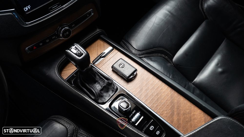Volvo XC 90 2.0 D4 Inscription - 30