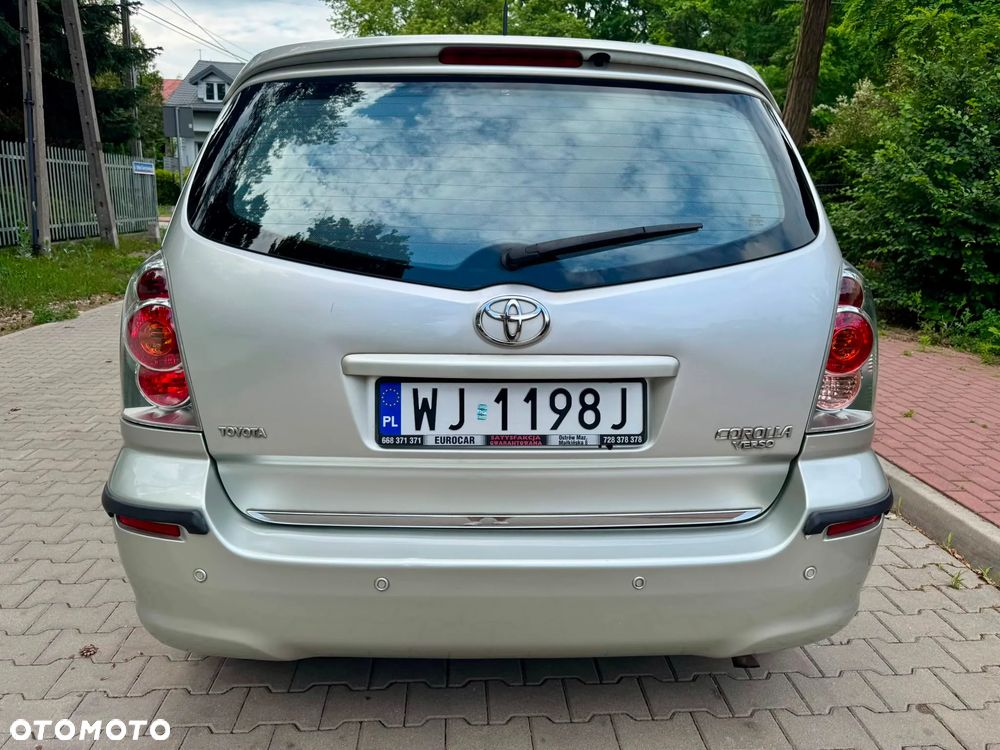 Toyota Corolla Verso 2.0 D-4D Sol - 9