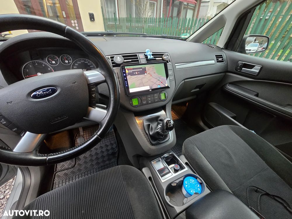 Ford C-Max - 11