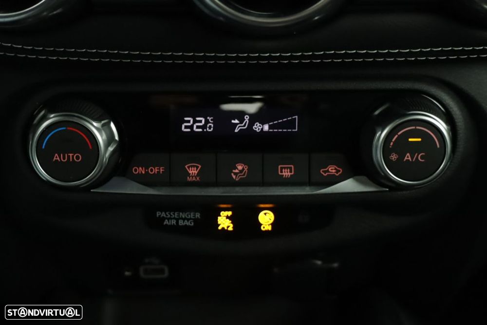 Nissan Juke 1.6 Hybrid N-Design Black - 12