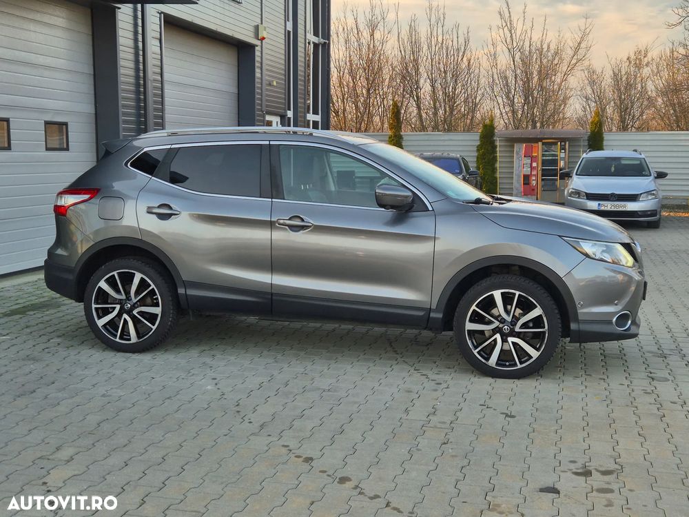 Nissan Qashqai 1.6 DCI TEKNA+ - 6