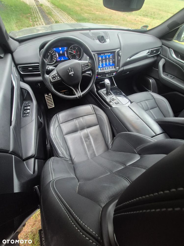 Maserati Levante Diesel Granlusso - 8