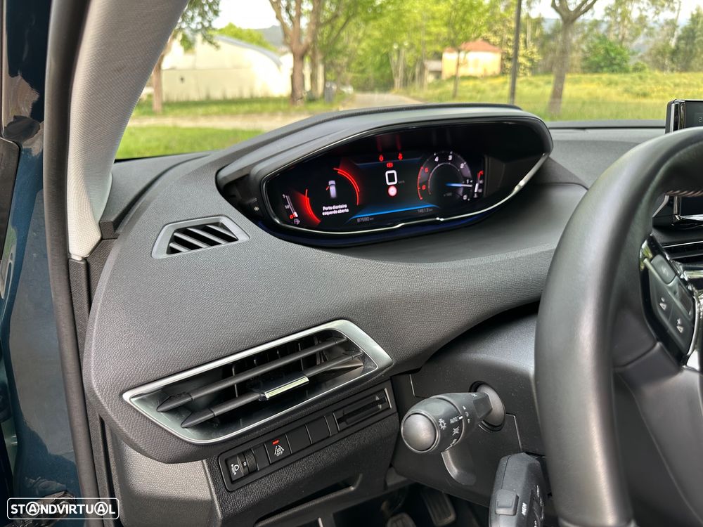 Peugeot 3008 1.5 BlueHDi Style - 23