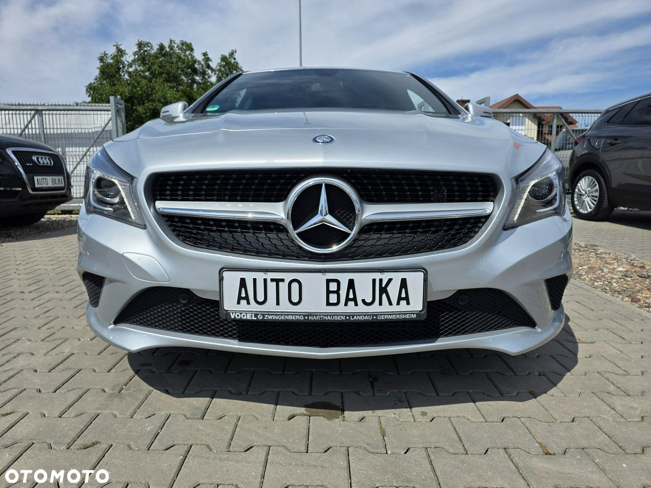 Mercedes-Benz CLA 180 - 3