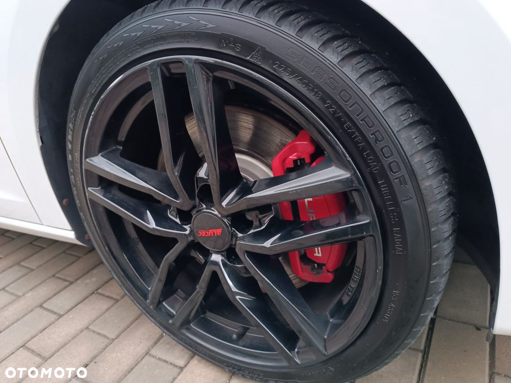 Seat Leon 2.0 TSI Cupra Performance Black S&S DSG - 13