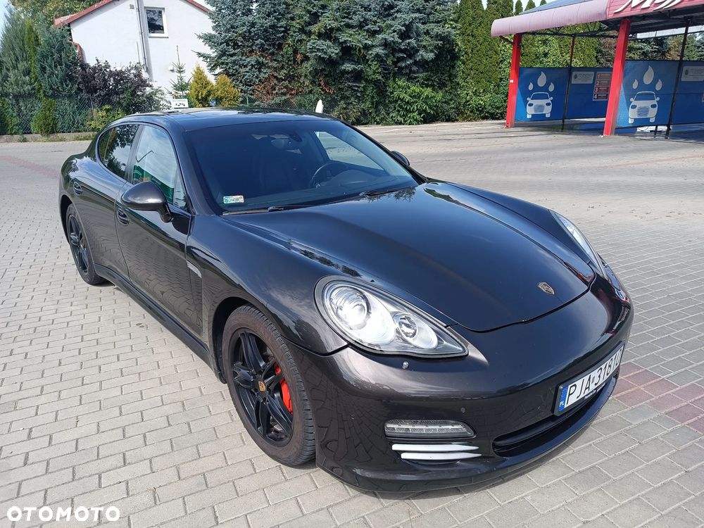Porsche Panamera 4 - 5