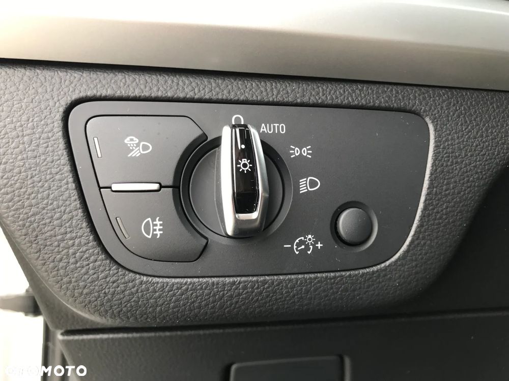 Audi Q5 2.0 TFSI Quattro Design S tronic - 33