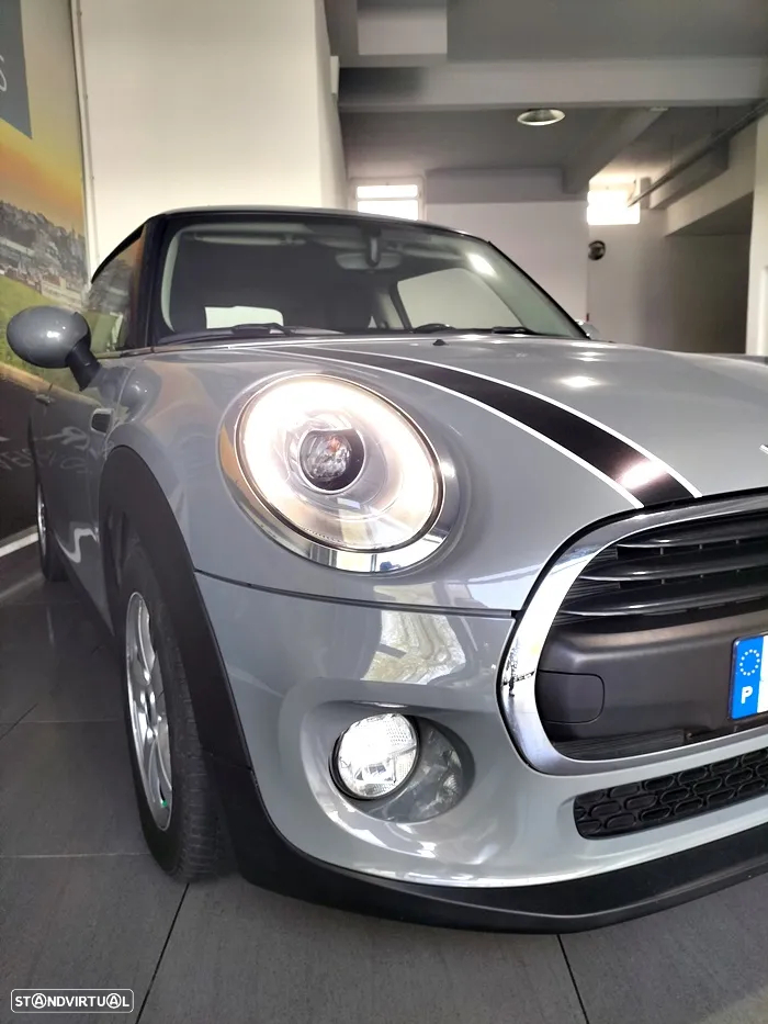 MINI 3 Portas One D - 9