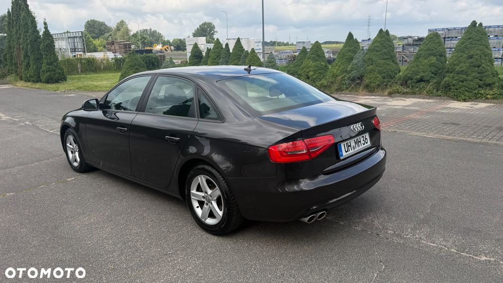 Audi A4 Limousine - 20