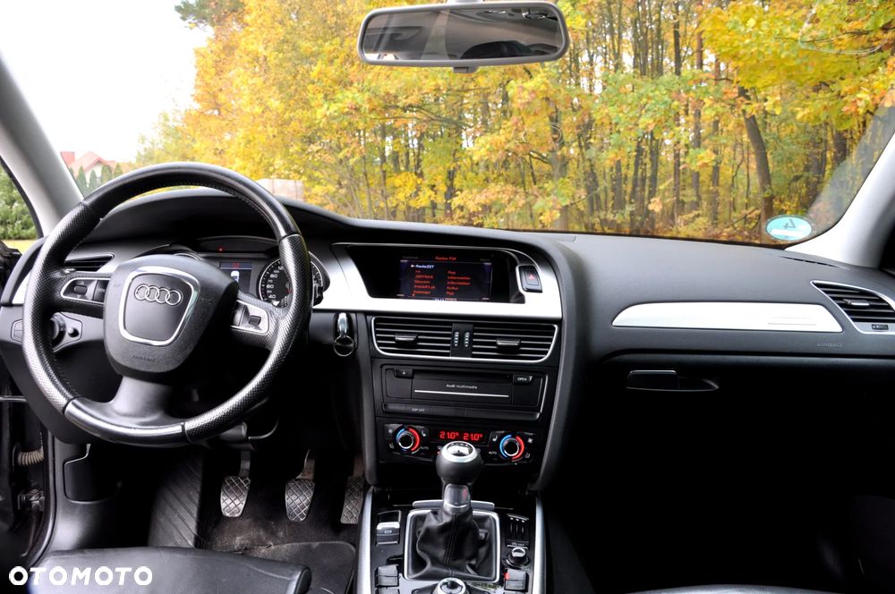 Audi A4 Allroad 2.0 TDI Quattro - 38