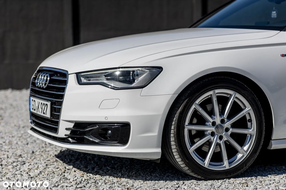 Audi A6 Avant 2.0 TDI Ultra S tronic - 15