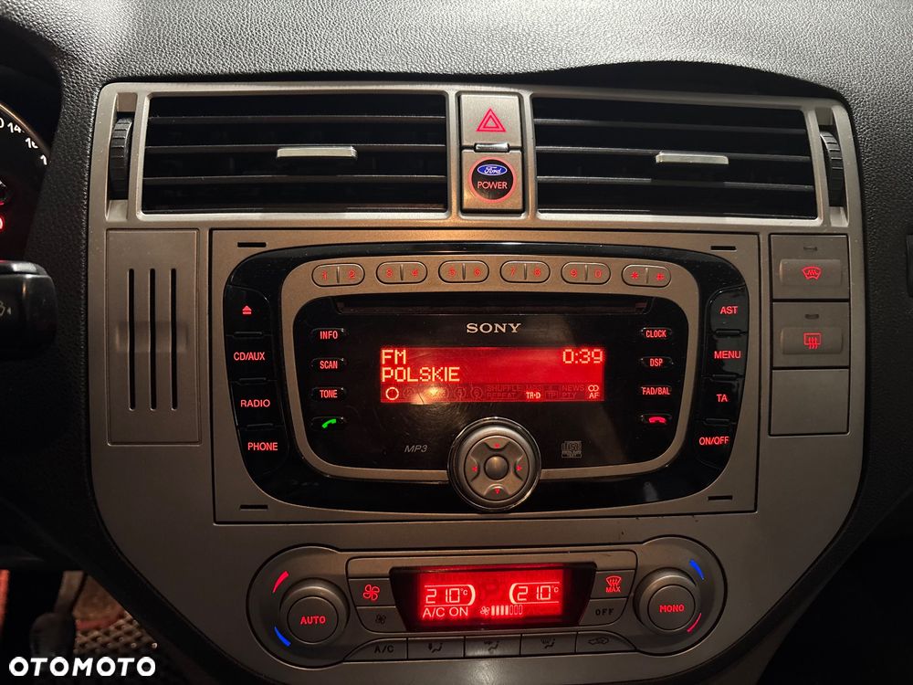 Ford Kuga 2.0 TDCi Titanium - 8