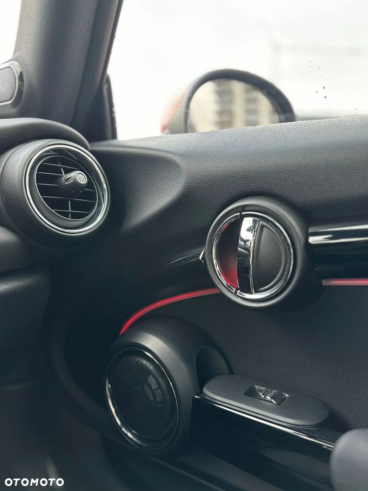 MINI John Cooper Works - 21