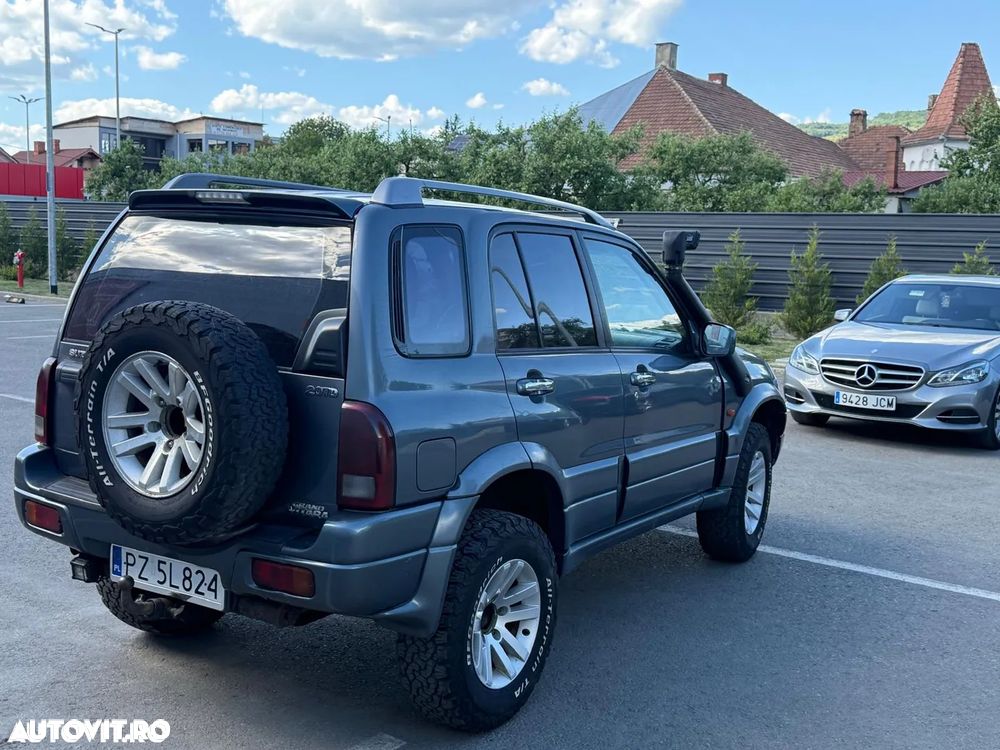Suzuki Grand Vitara 2.0 TD Comfort - 4