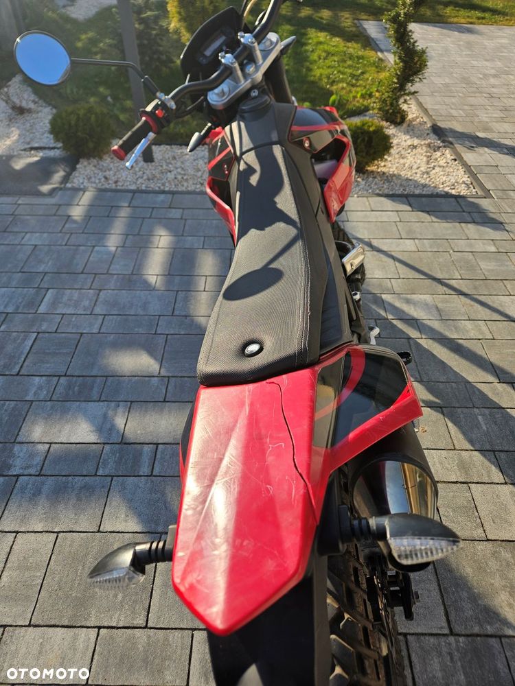 Malaguti XTM 125 - 4
