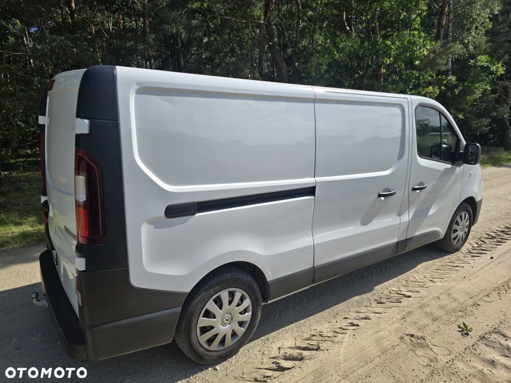 Renault Trafic - 15
