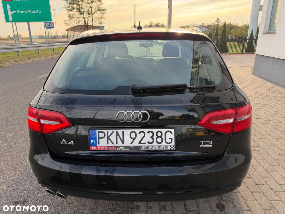 Audi A4 Avant 2.0 TDI quattro design - 10