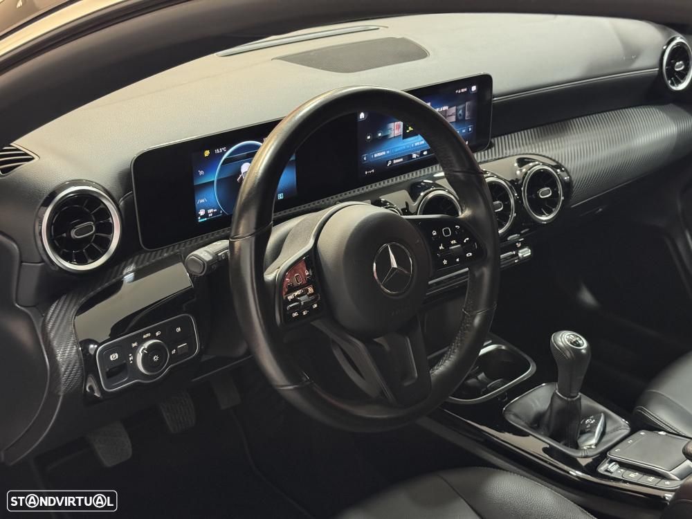 Mercedes-Benz CLA 180 d Shooting Brake Business Solutions - 27