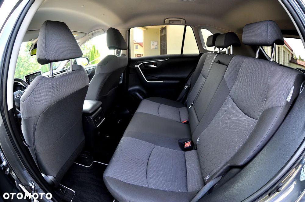 Toyota RAV4 2.5 Hybrid Comfort 4x2 - 19