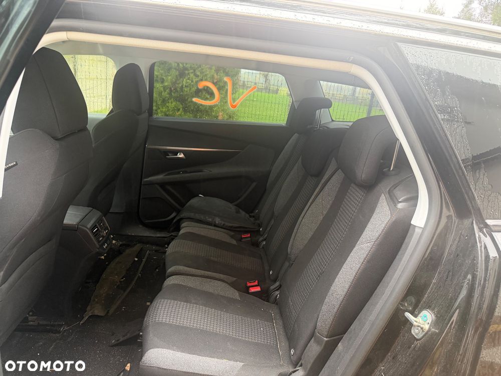 Peugeot 5008 BlueHDi 120 Active - 9