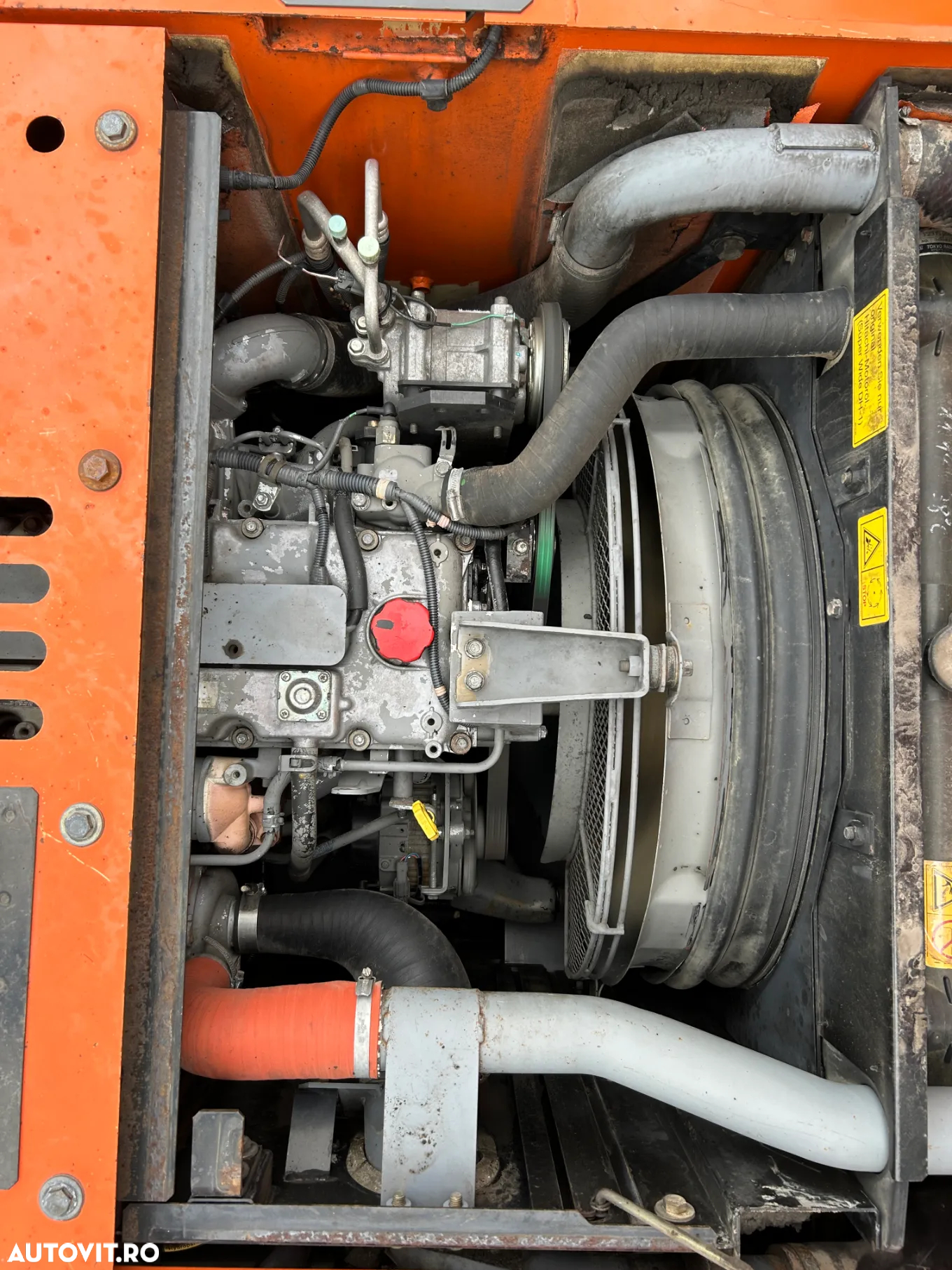 Hitachi ZX 140W-3 - 11
