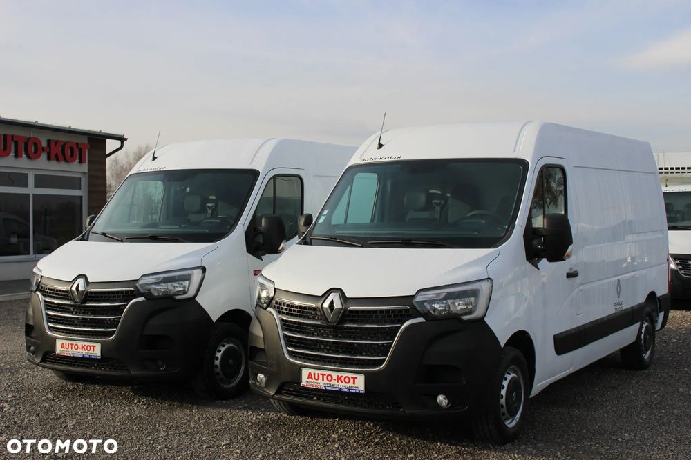 Renault MASTER *2.3 DCI 135 KM*/L2H2/ KLIMA/ MANUAL /Średniak /*SERWIS FR*/ STAN IDEALNY /