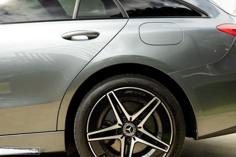 Mercedes-Benz C 300 e AMG Line - 22