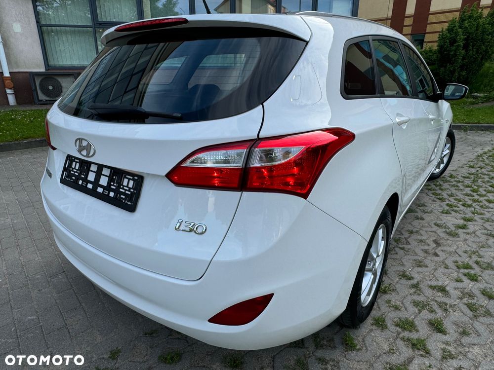 Hyundai i30 1.6 Style - 12
