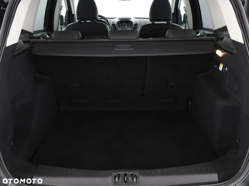 Ford Kuga 1.5 EcoBoost 2x4 Titanium - 21