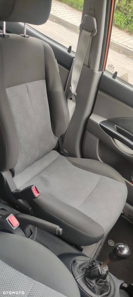 Kia Picanto 1.1 - 7