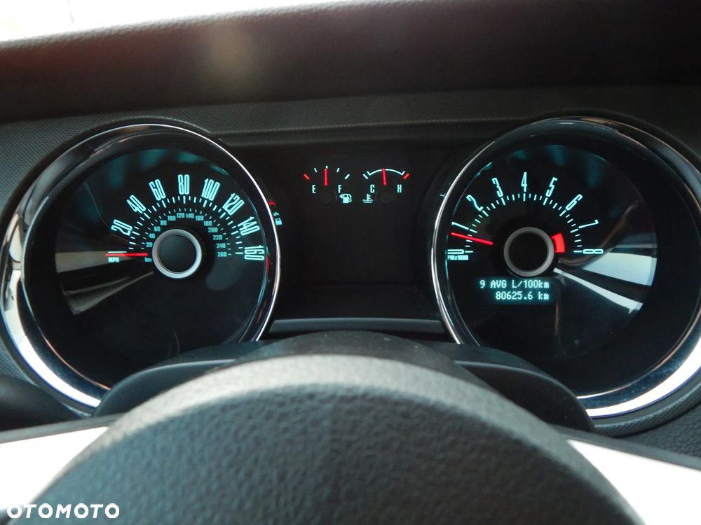 Ford Mustang 3.7 V6 Premium - 30