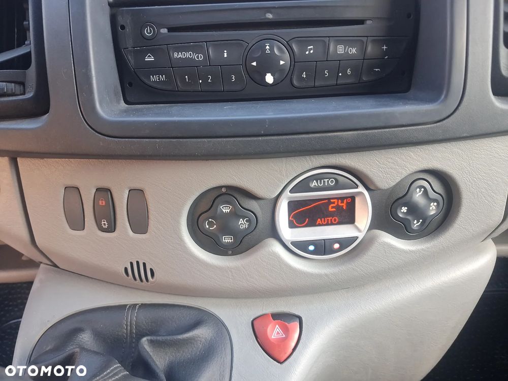 Renault TRAFIC - 17
