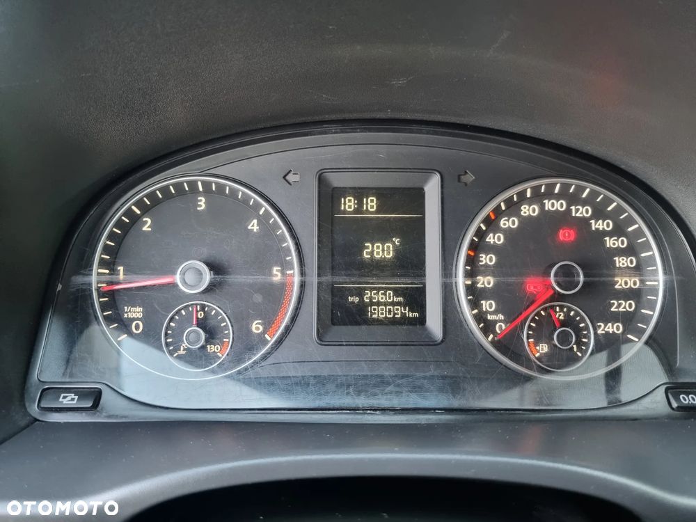 Volkswagen Caddy - 16