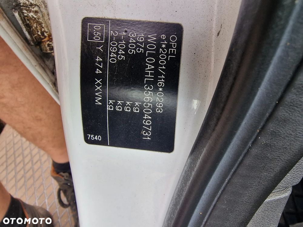 Opel Astra H kombi OPC line 1.9 cdti 120km Z19DT lakier 10U na części - 9