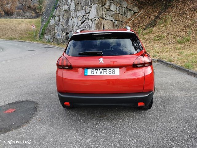 Peugeot 2008 1.2 PureTech Active - 5