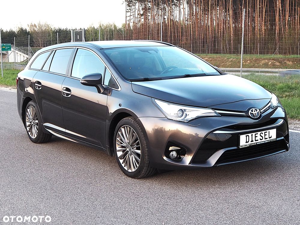 Toyota Avensis Touring Sports 2.0 D-4D Edition-S - 3
