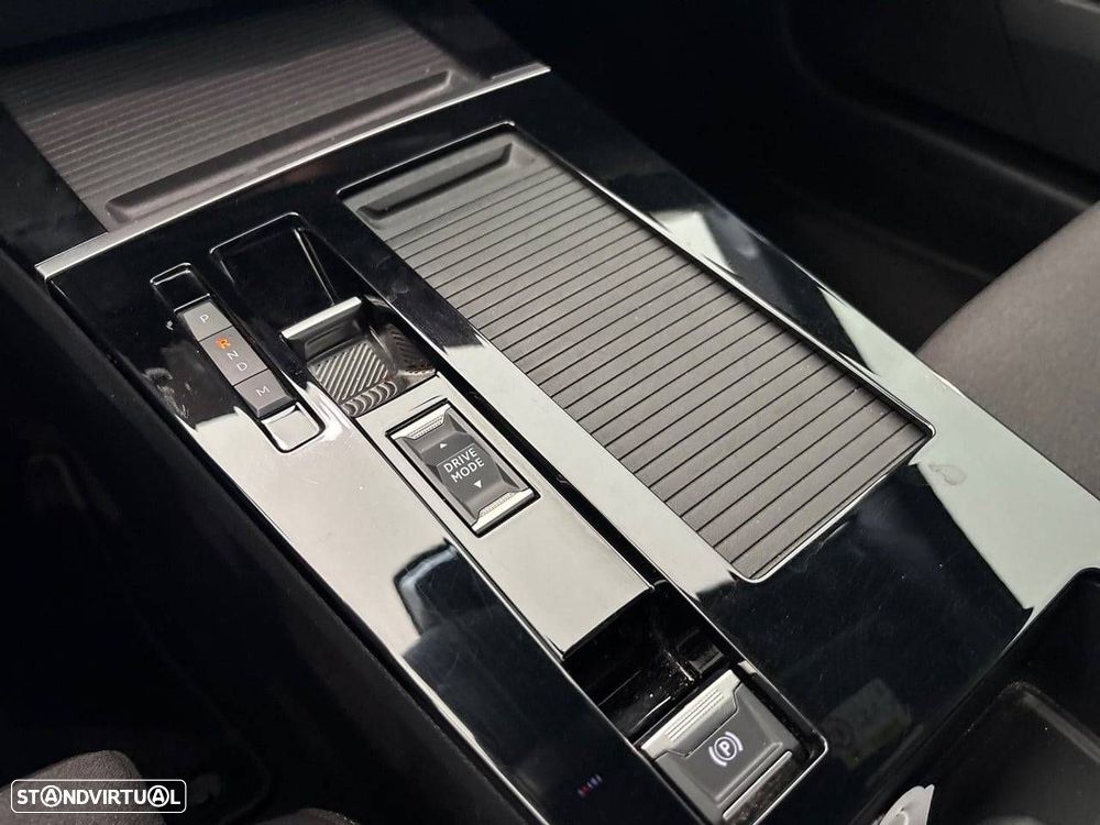 Opel Astra 1.2 T Hybrid GS eDCT - 19