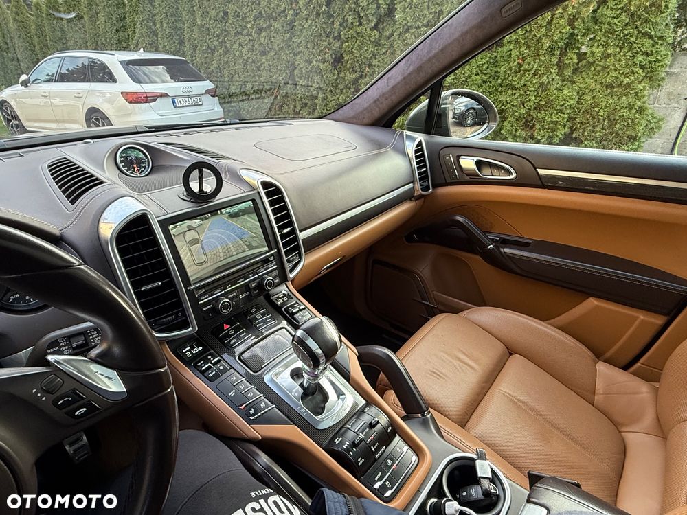 Porsche Cayenne S Diesel - 36