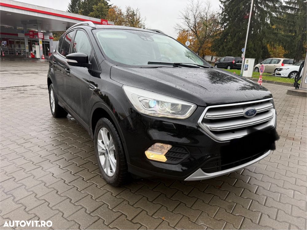 Ford Kuga 2.0 TDCi 4WD Powershift Titanium - 3