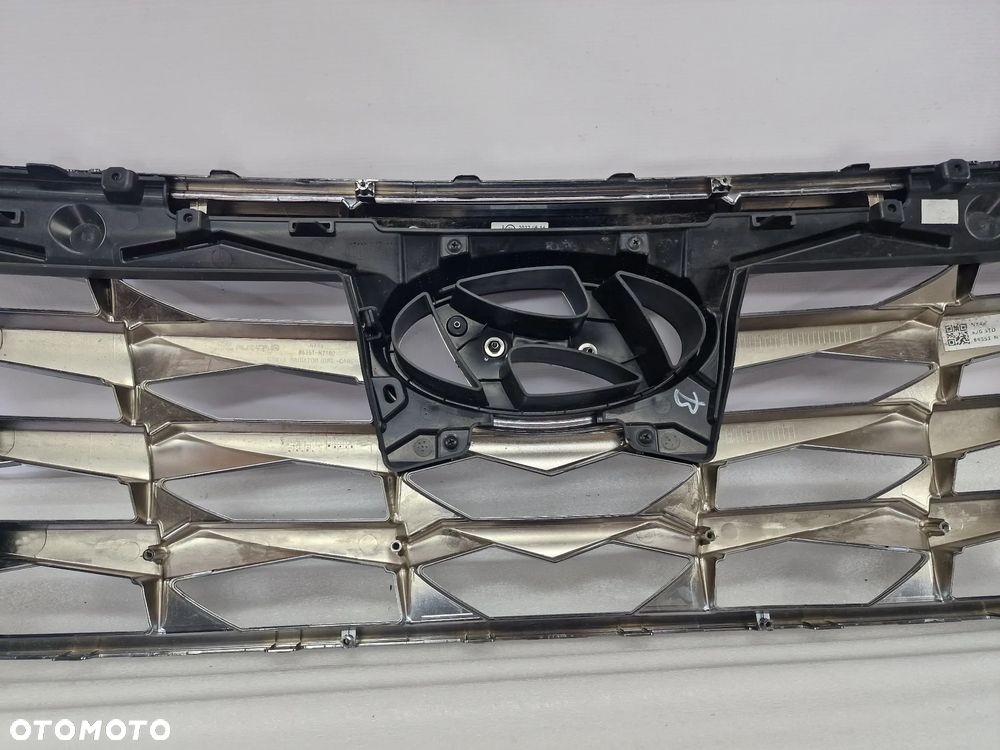 HYUNDAI TUCSON IV 20- CIEMNY CHROM ATRAPA / GRILL PRZEDNI PRZÓD BEZ KAMERY , NR 86351-N7100 , NR AUKCJI GR68 - 12