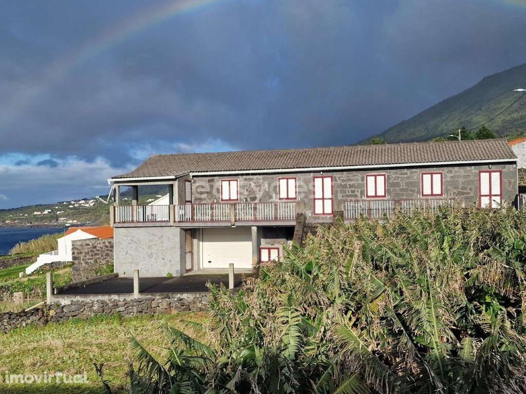 Encantadora Moradia com Vista Mar na Costa Sul da Ilha do Pico - Grande imagem: 2/21
