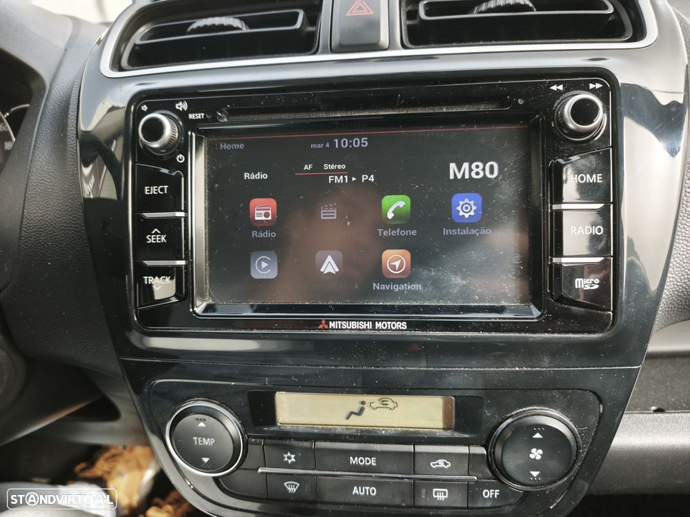 Mitsubishi Space Star - 9