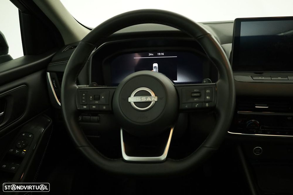 Nissan Qashqai 1.3 DIG-T N-Connecta LED Xtronic - 14