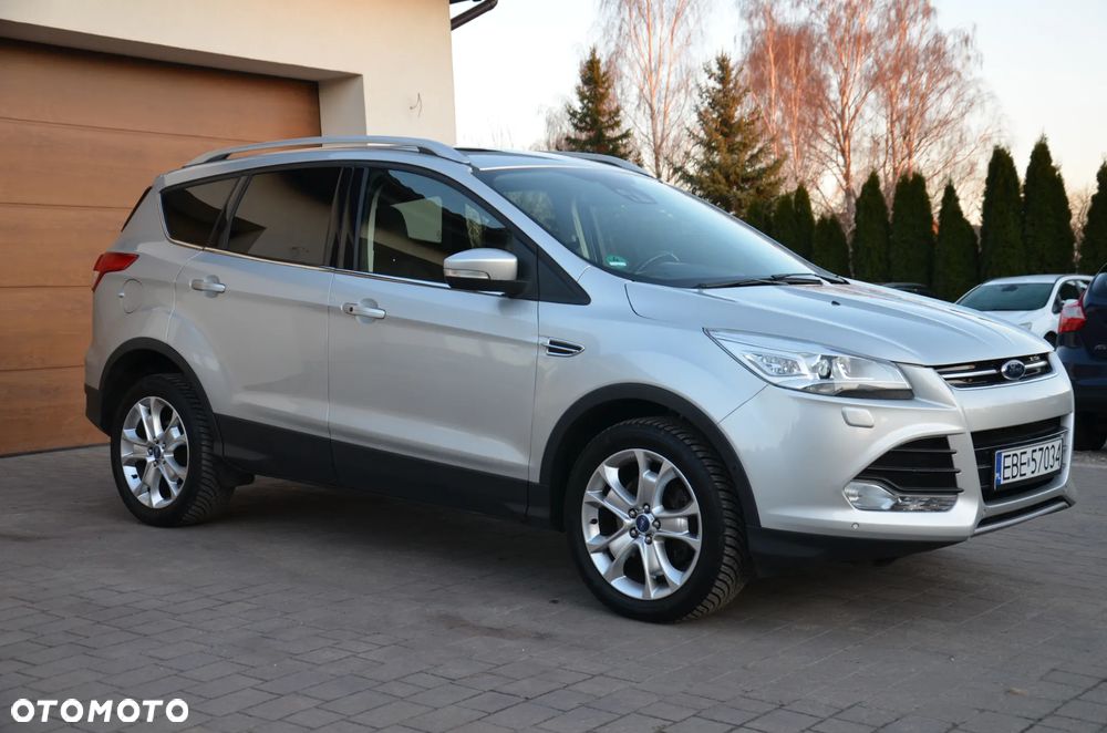 Ford Kuga 2.0 TDCi 4x4 Titanium - 2