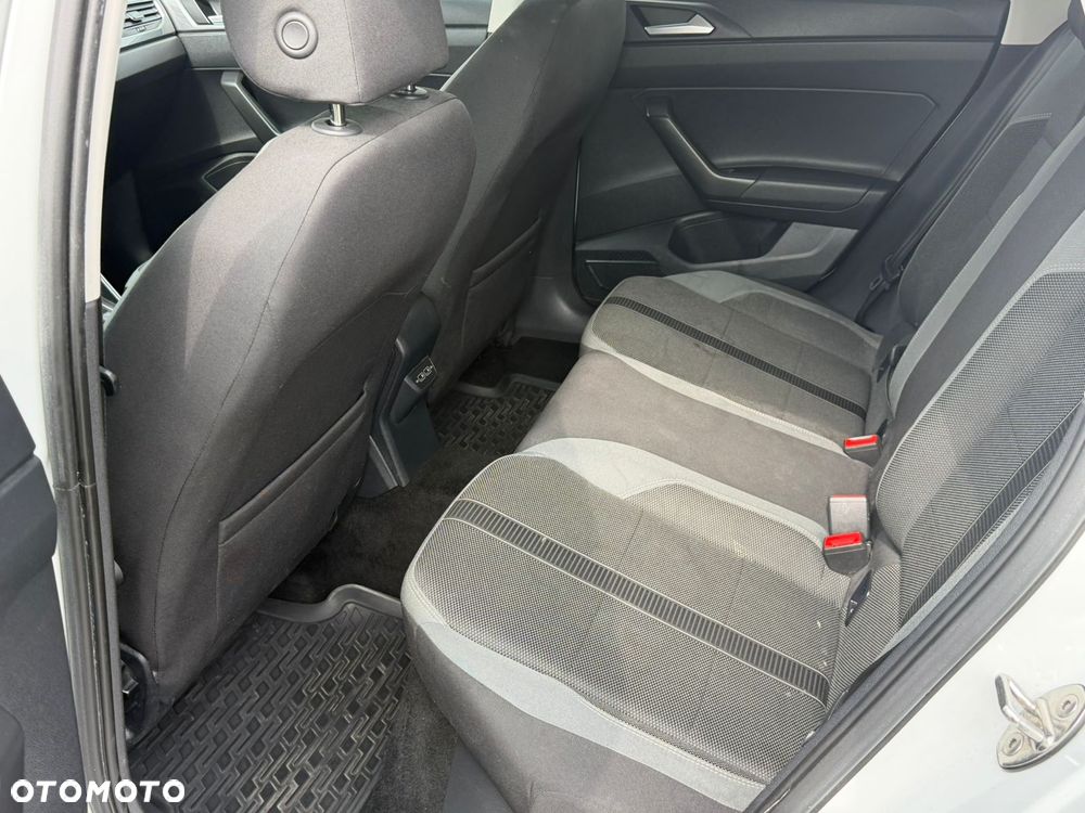 Volkswagen Polo 1.0 TSI DSG Highline - 19