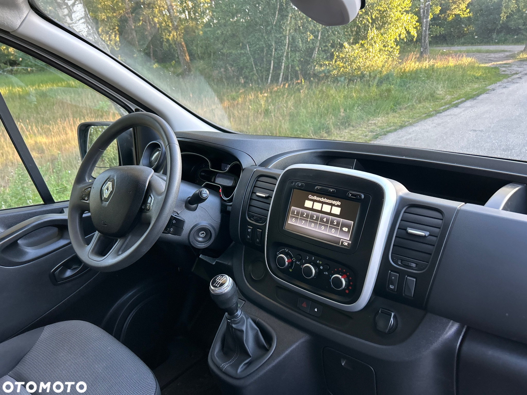 Renault Trafic - 34